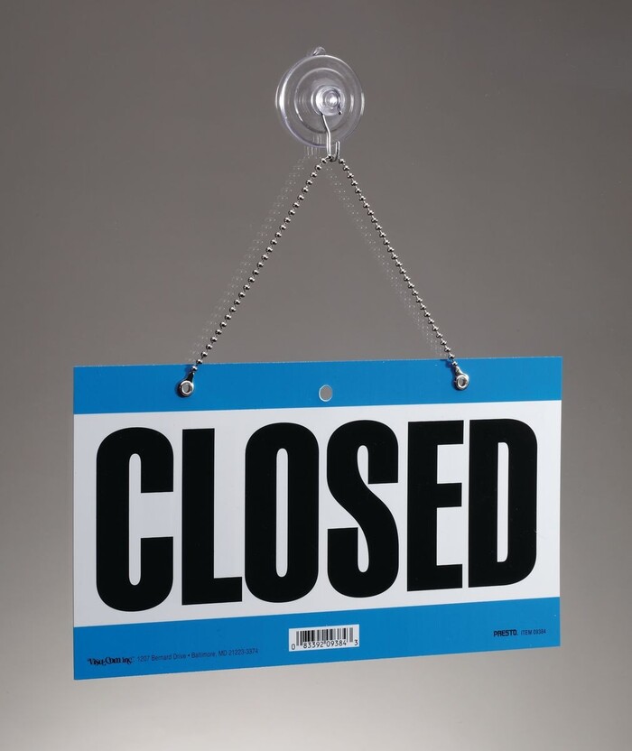 CLOSED 문구[사진 = Wekipedia]